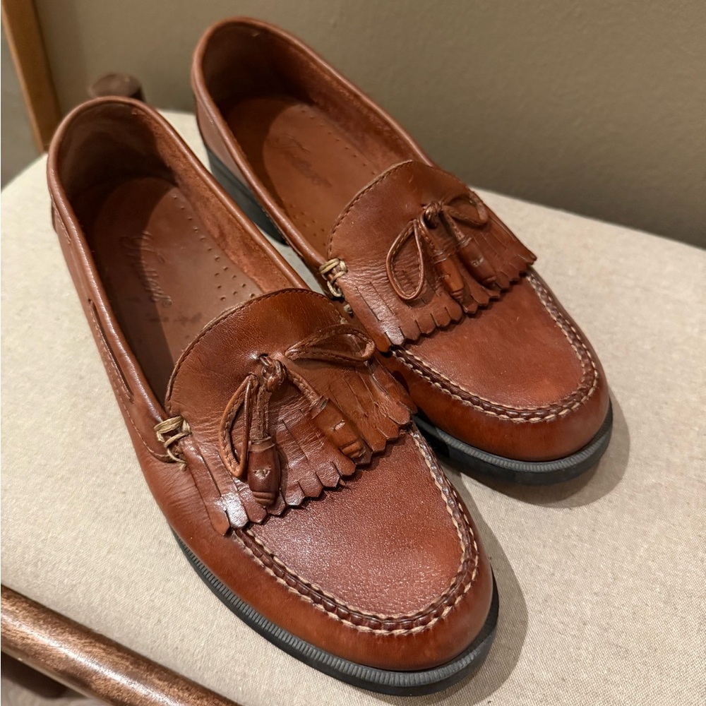 Vintage Trotters Tassel Loafer